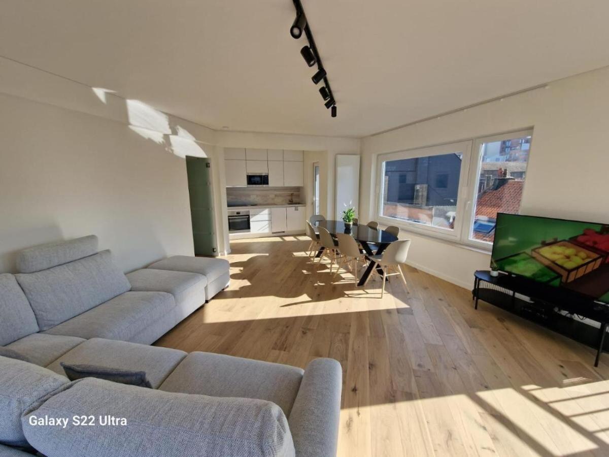 Luxury Renovated 3 Rooms Apartment Ostend Exterior photo